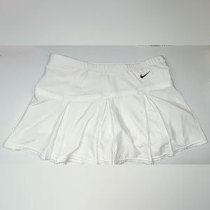 Nike tennis skirt
